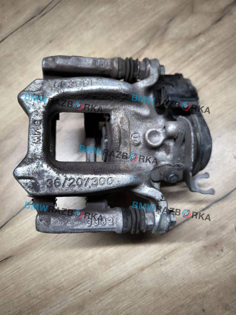 суппорт задний правый BMW X1 U11 2023, электро, полный привод, 6891066