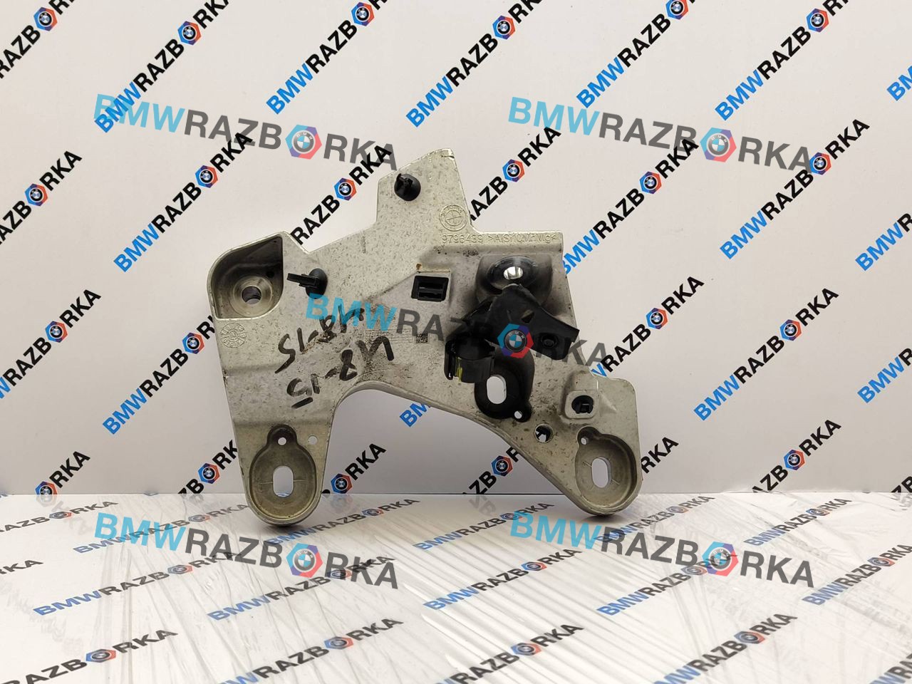 кронштейн двигателя BMW X1 U11 2023, электро, полный привод, 22119796439, 9796439