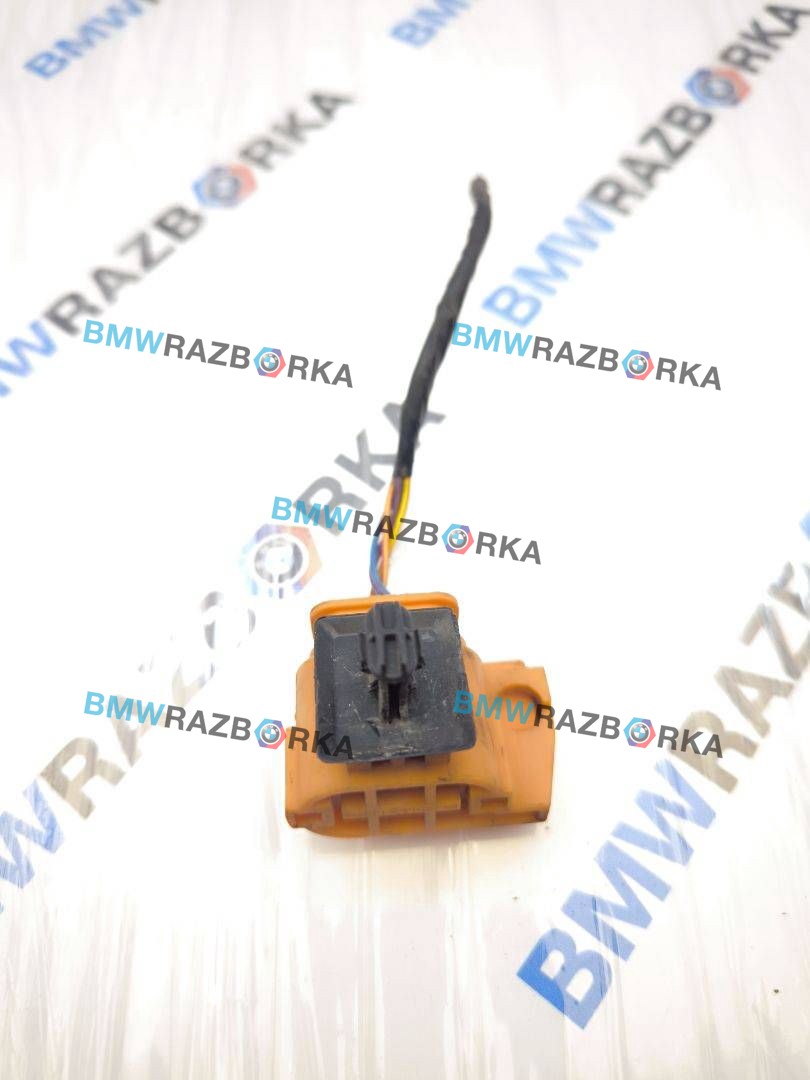 разъем (фишка) проводки BMW i8 I12 2015, 1.5 л., гибрид, полный привод, 7601389, 7598020