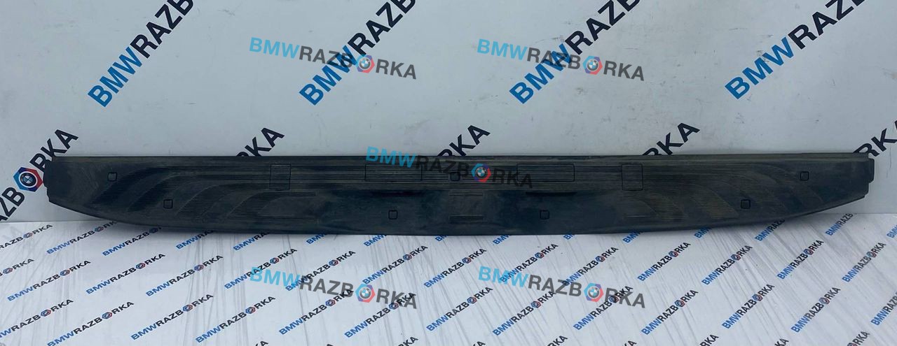 накладка на порог внутренняя Mercedes-Benz Sprinter W907/W910 W907 2023, 2.0 л., OM 654.920, дизель, АКПП, фургон, задний привод, A9106862600, 9106862600