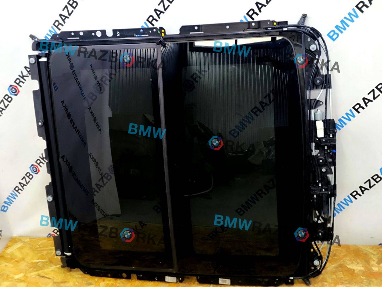 люк BMW X6 G06 2020, 3.0 л., B57 D30 B, дизель, АКПП, с27, внедорожник 5 дв., полный привод, 9880248, 9880249, 9880242, 7933149, 7933159, 8085154