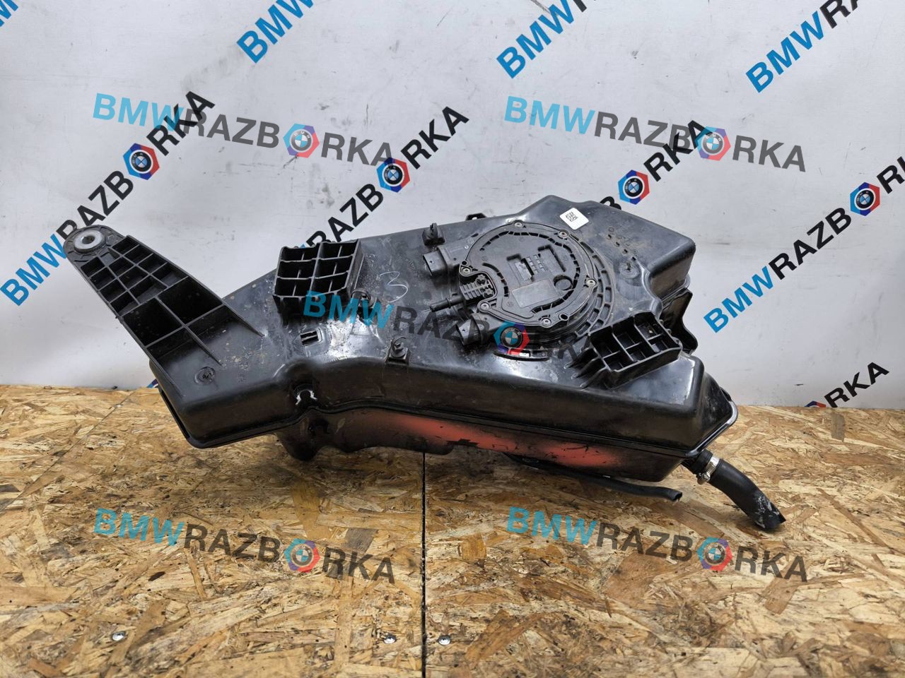 бак AdBlue (мочевины) BMW X6 G06 2020, 3.0 л., B57 D30 B, дизель, АКПП, с27, внедорожник 5 дв., полный привод, 8740279, 9488143