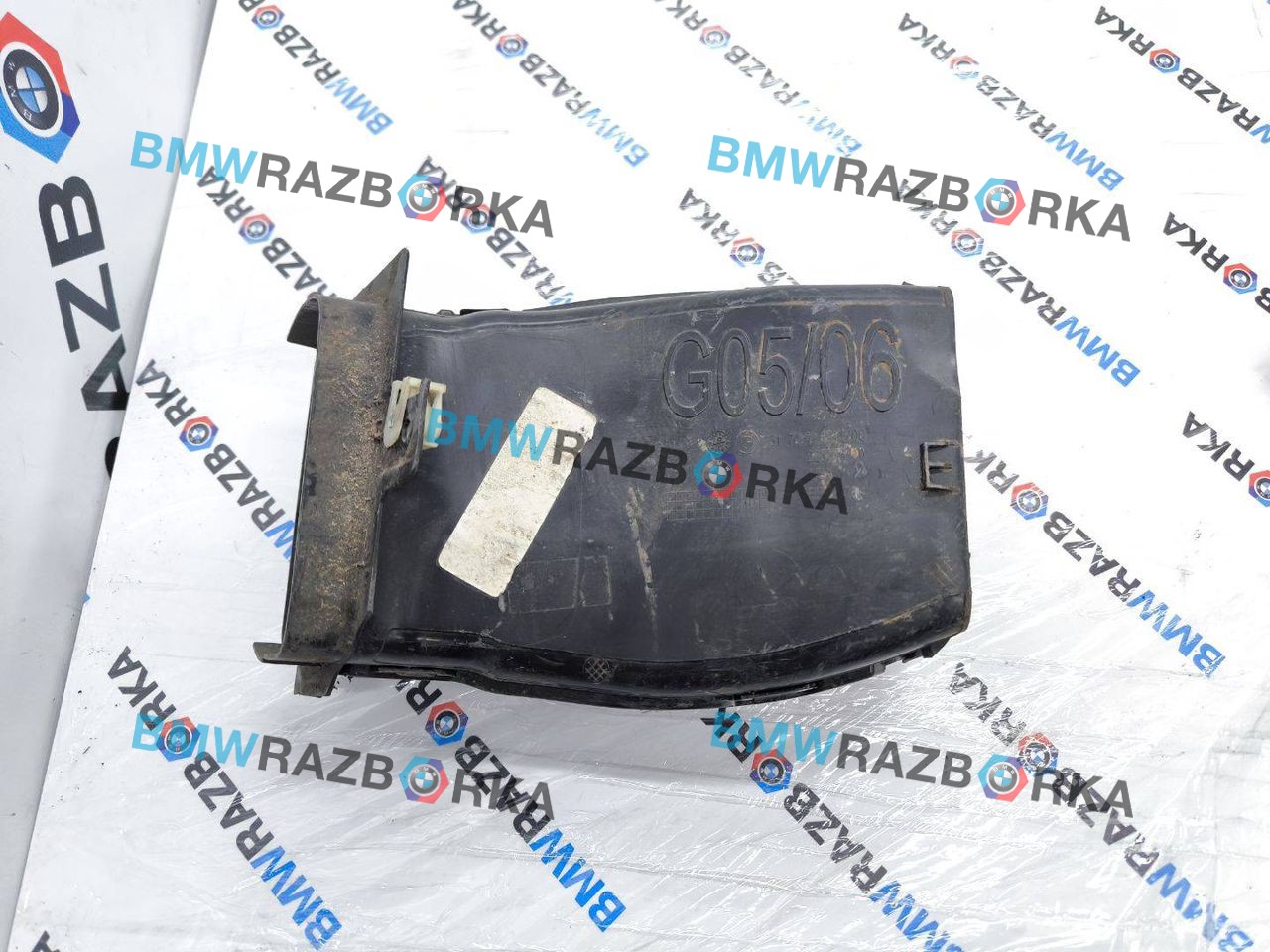 воздуховод тормозной правый BMW X6 G06 2020, 3.0 л., B57 D30 B, дизель, АКПП, с27, внедорожник 5 дв., полный привод, 7421700