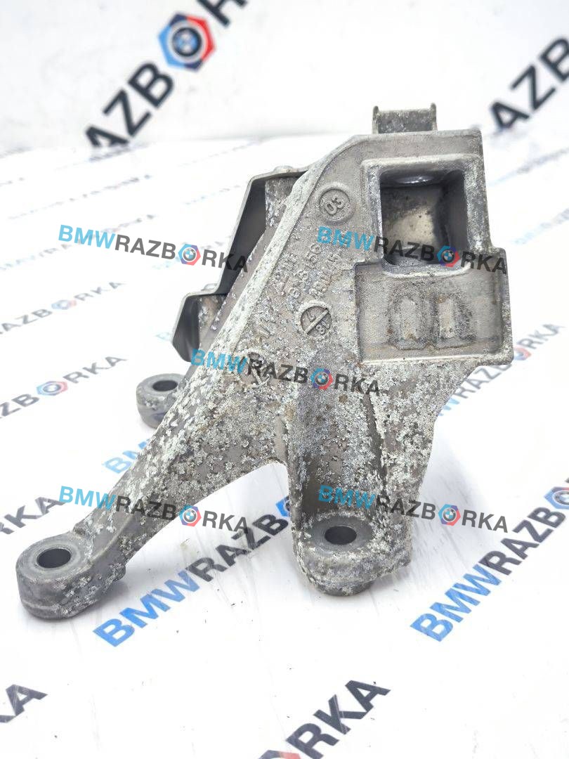кронштейн двигателя BMW 5 серия G30/G31 G30 2018, 2.0 л., B48 B20 A, бензин, АКПП, синий, седан, задний привод, правый руль, 6861564, 22116861564