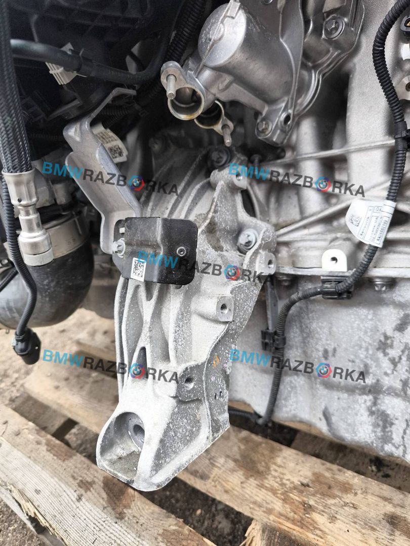 кронштейн двигателя BMW M2 G87 2024, 3.0 л., S58B30A, бензин, АКПП, купе, задний привод, 22118053548, 8053548