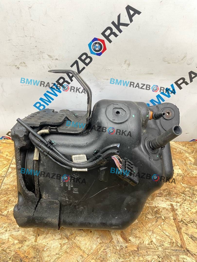 бак AdBlue (мочевины) BMW X5 F15 2015, 4.0 л., дизель, АКПП, a96, внедорожник 5 дв., полный привод, 7295653