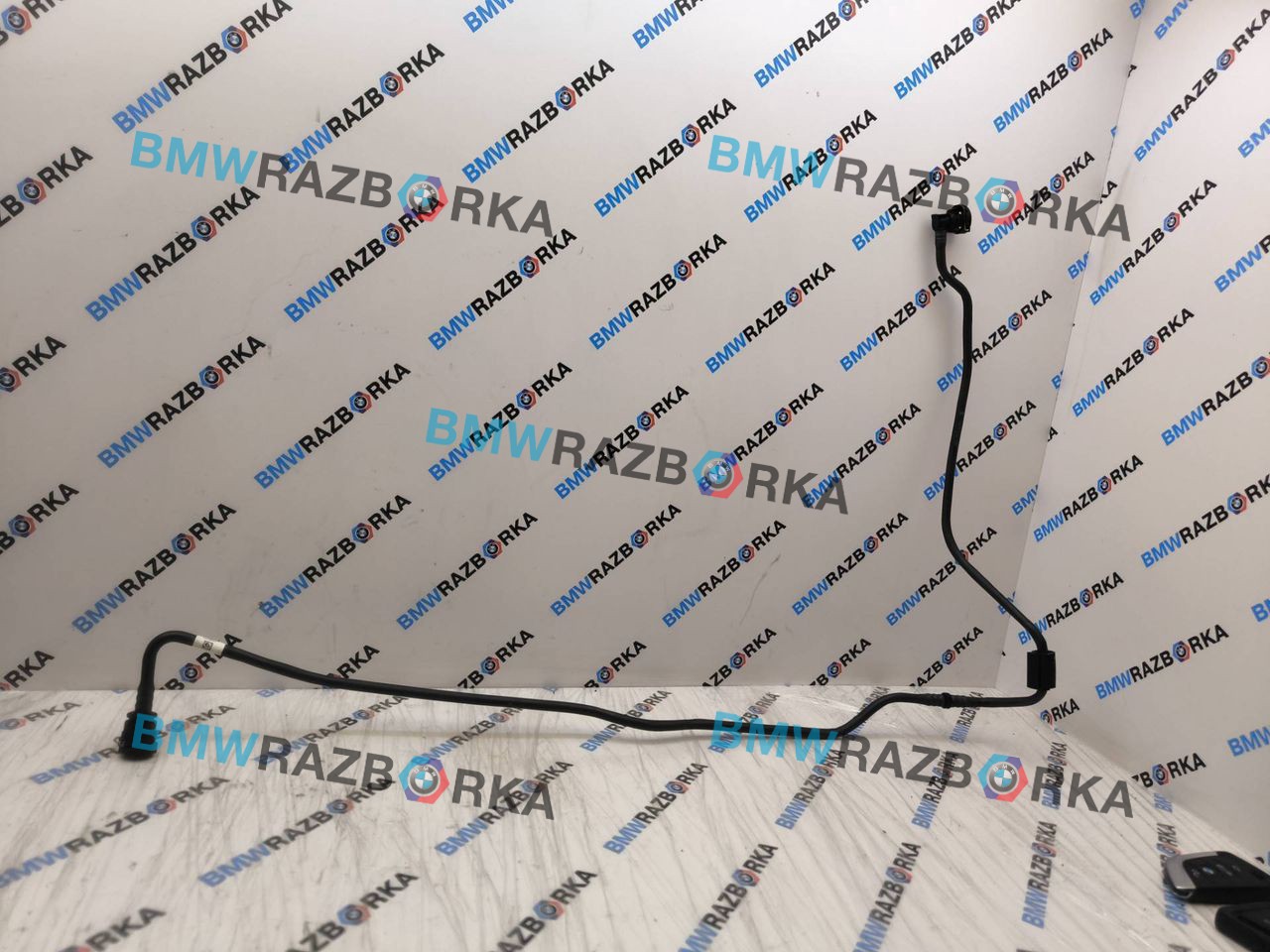 патрубок расширительного бачка BMW M2 G87 2024, 3.0 л., S58B30A, бензин, АКПП, купе, задний привод, 8096445