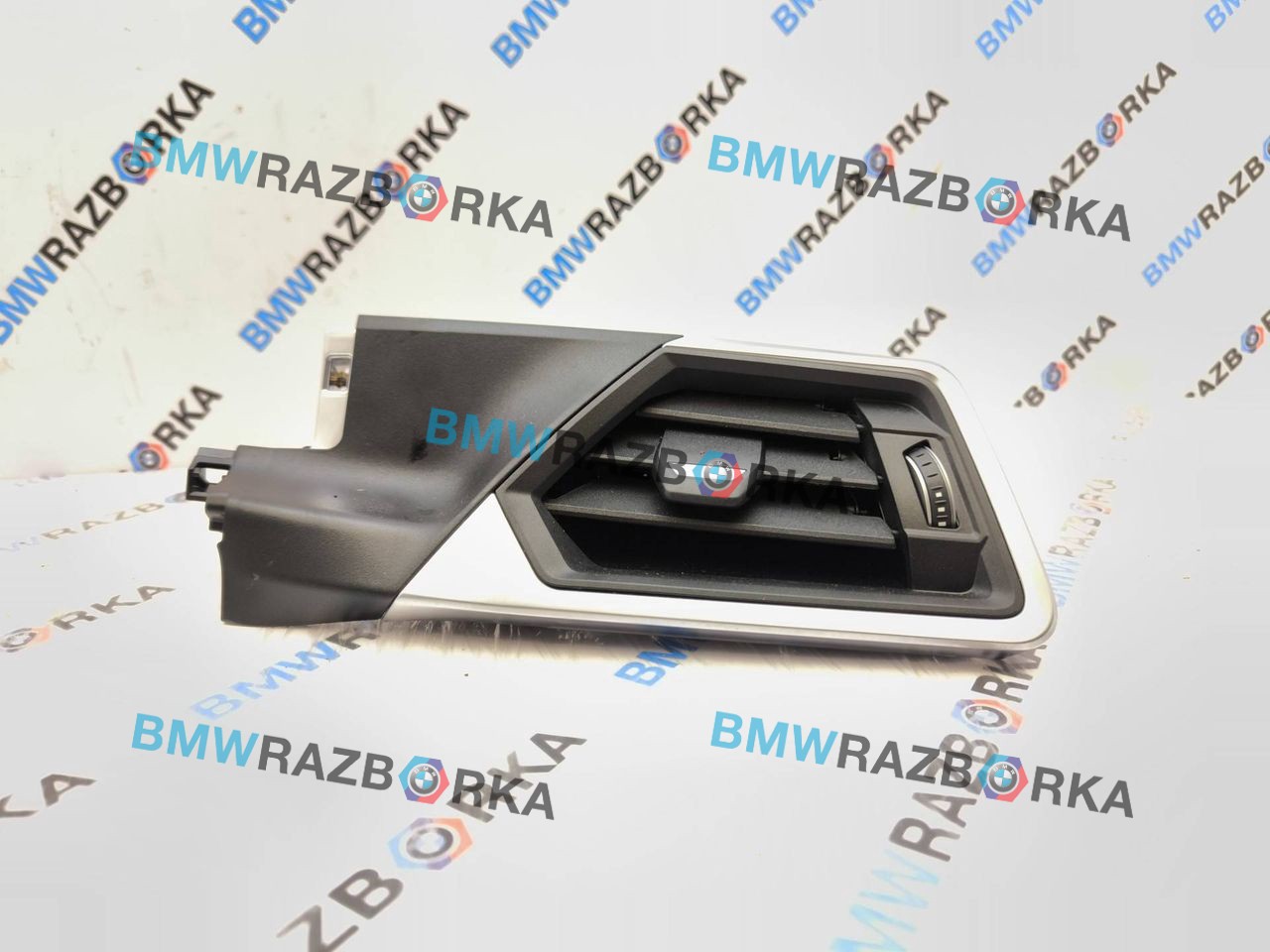 дефлектор обдува салона BMW M2 G87 2024, 3.0 л., S58B30A, бензин, АКПП, купе, задний привод, 5A3B8D0