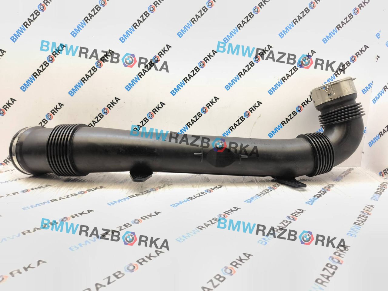 патрубок турбины BMW M2 G87 2024, 3.0 л., S58B30A, бензин, АКПП, купе, задний привод, 13718095810, 8095810
