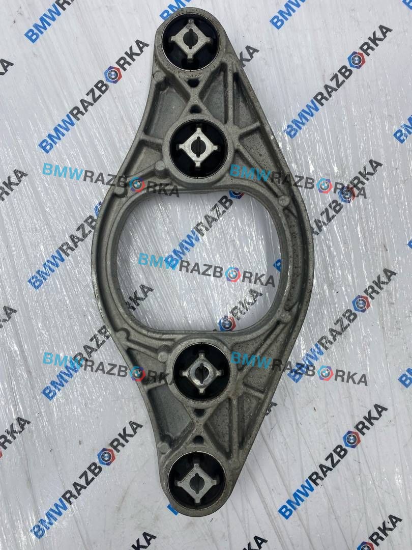 кронштейн редуктора BMW M3 G80/G81 G80 2023, 3.0 л., S58B30A, бензин, АКПП, c4p, седан, задний привод, правый руль, 8090205