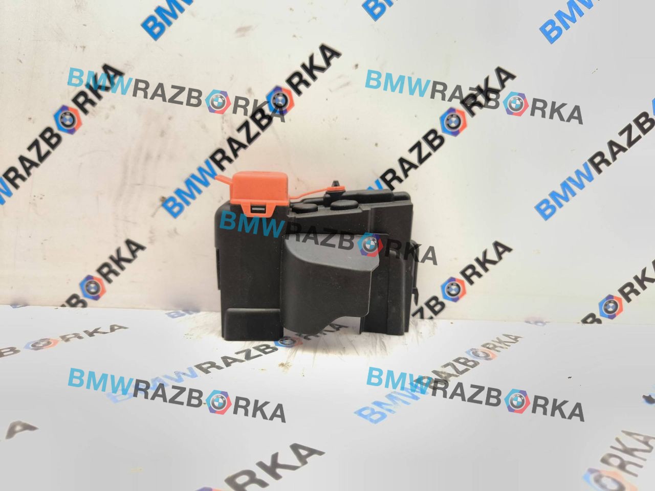 крышка клеммы аккумулятора BMW M2 G87 2024, 3.0 л., S58B30A, бензин, АКПП, купе, задний привод, 8793045, 58650910