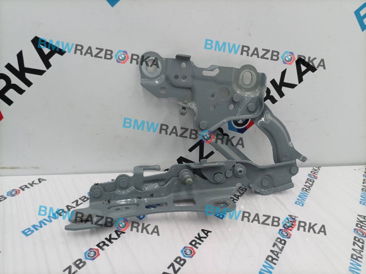 петля капота левая BMW M2 G87 2024, 3.0 л., S58B30A, бензин, АКПП, купе, задний привод, 7450589