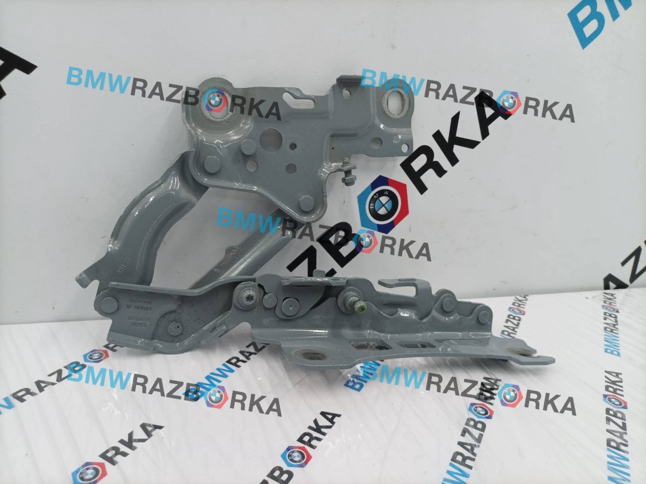 петля капота левая BMW M2 G87 2024, 3.0 л., S58B30A, бензин, АКПП, купе, задний привод, 7450580