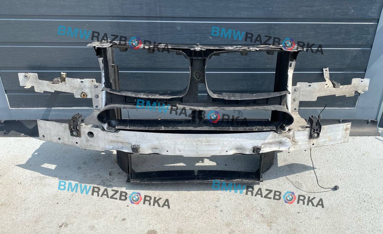 передняя панель крепления облицовки (телевизор) BMW X5 F15 2015, 4.0 л., дизель, АКПП, a96, внедорожник 5 дв., полный привод
