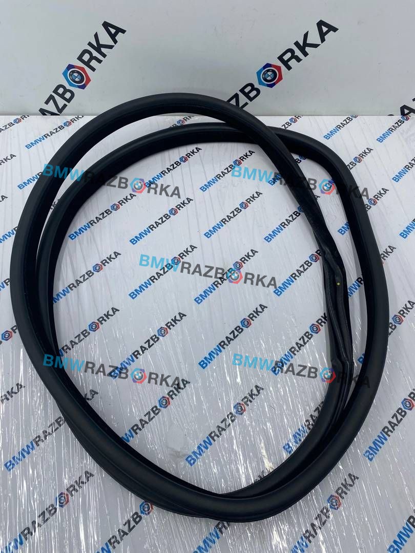 уплотнитель двери BMW X5 F15 2015, 4.0 л., дизель, АКПП, a96, внедорожник 5 дв., полный привод, 7289639