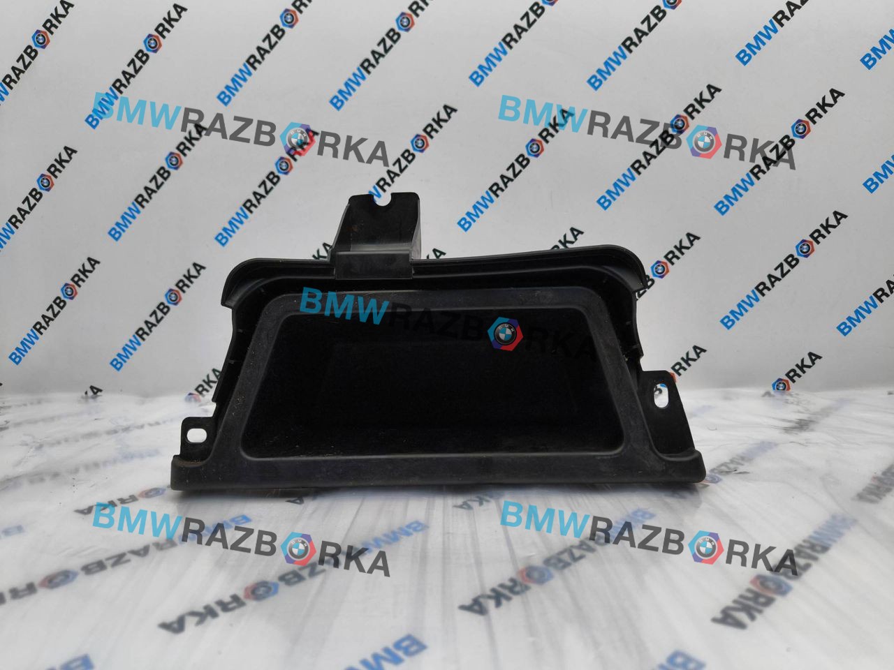 вещевое отделение в багажнике правое BMW X6 E71 [рестайлинг] E71 2012, 3.0 л., N57 D30 C, дизель, АКПП, 475, внедорожник 5 дв., полный привод, 51476981048, 6981048