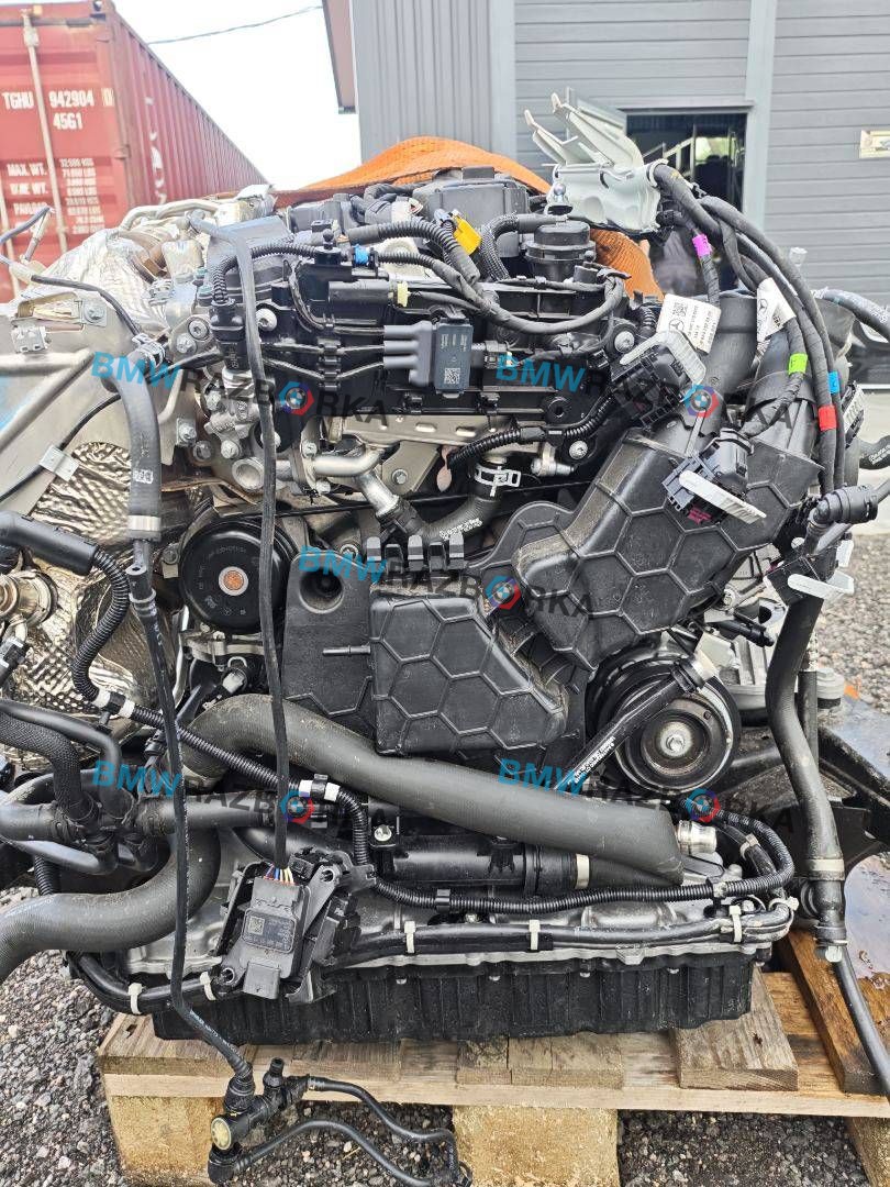 двигатель Mercedes-Benz V-Класс W447 [рестайлинг] W447 2024, 2.0 л., OM 654.920, дизель, АКПП, черный обсидиан металлик mb 9197, микроавтобус, задний привод, A6540102212