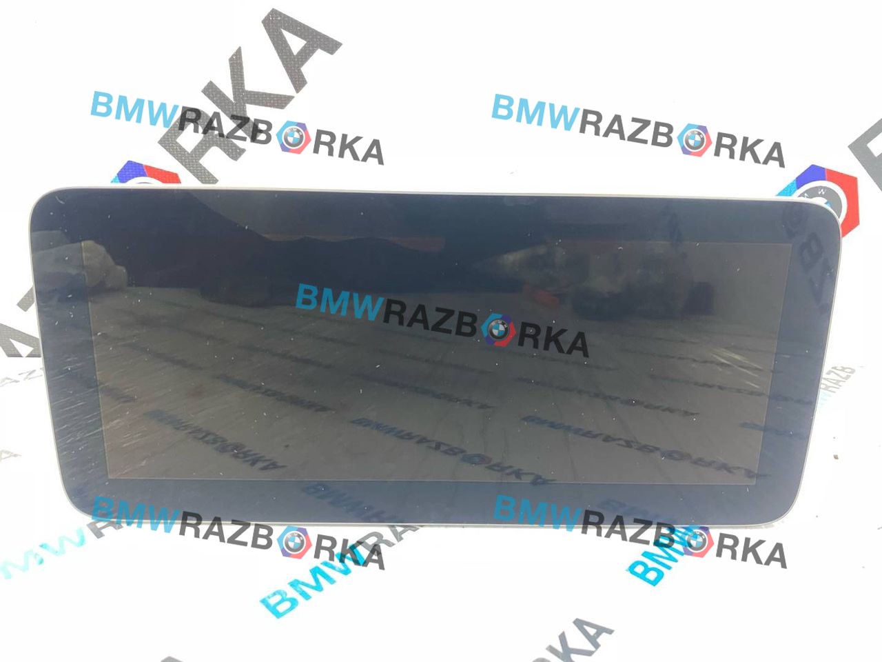 монитор мультимедиа Mercedes-Benz V-Класс W447 [рестайлинг] W447 2024, 2.0 л., OM 654.920, дизель, АКПП, черный обсидиан металлик mb 9197, микроавтобус, задний привод, A2539005009, 2539005009, 4476895000, A4476895000
