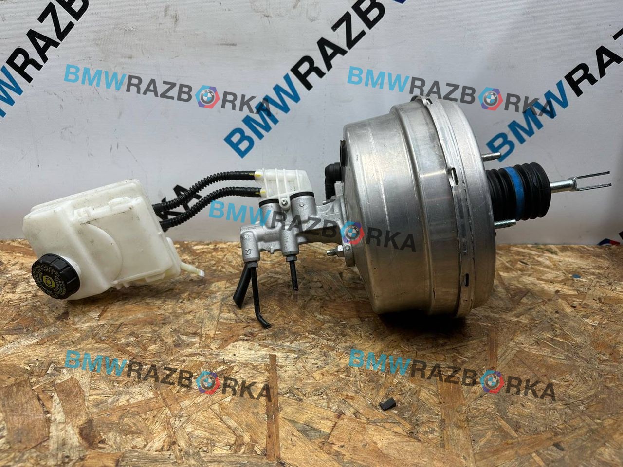 вакуумный усилитель тормозов Mercedes-Benz V-Класс W447 [рестайлинг] W447 2024, 2.0 л., OM 654.920, дизель, АКПП, черный обсидиан металлик mb 9197, микроавтобус, задний привод, A4474300300, 4474300300