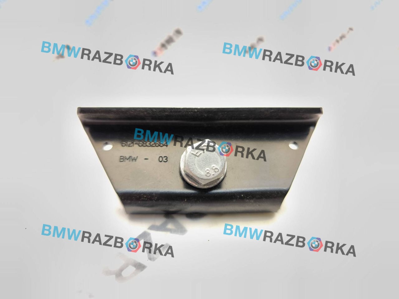 крепление аккумулятора BMW M2 G87 2023, 3.0 л., S58B30A, бензин, МКПП, купе, задний привод, 6832664, 61216832664