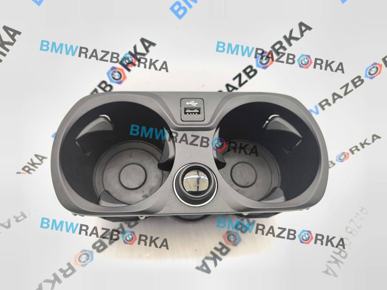 подстаканник BMW M2 G87 2023, 3.0 л., S58B30A, бензин, МКПП, купе, задний привод, 6806798