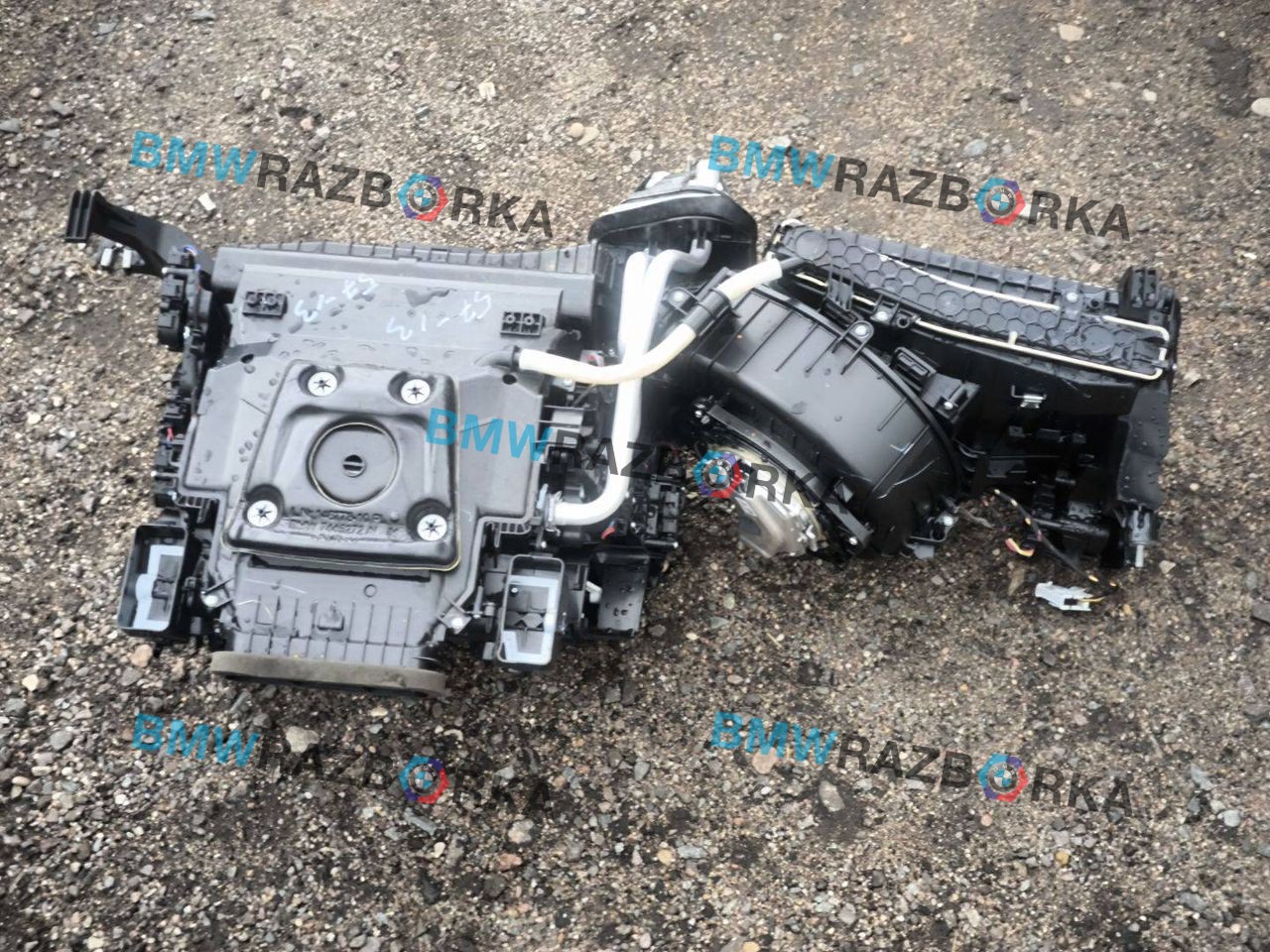 отопитель в сборе (печка) BMW M2 G87 2023, 3.0 л., S58B30A, бензин, МКПП, купе, задний привод, 7242073