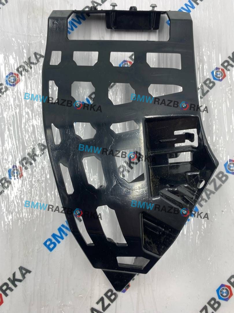крепление крыла переднего правого BMW X5 G05 [рестайлинг] G05 2025, 3.0 л., B57 D30 B, дизель, АКПП, a96, внедорожник 5 дв., полный привод, 7421850, 51117421850
