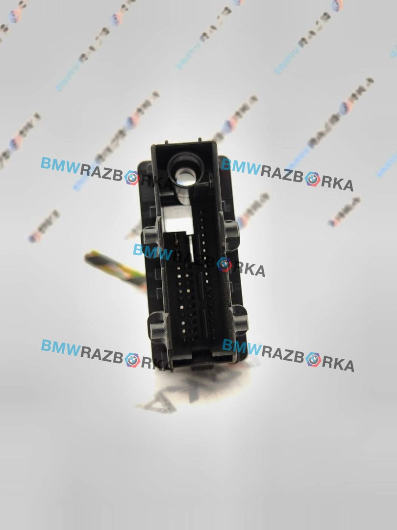 разъем (фишка) проводки BMW M2 G87 2023, 3.0 л., S58B30A, бензин, МКПП, купе, задний привод, 9221027