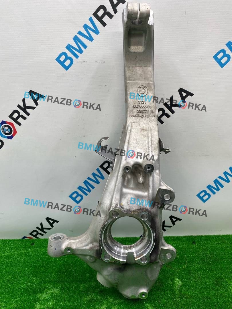 кулак поворотный левый BMW X5 G05 [рестайлинг] G05 2025, 3.0 л., B57 D30 B, дизель, АКПП, a96, внедорожник 5 дв., полный привод, 31216876655, 6876655