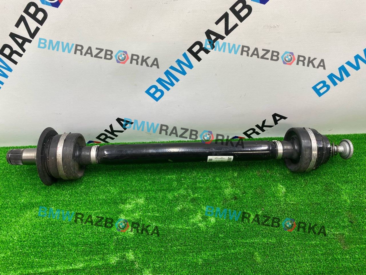 полуось задняя (приводной вал, ШРУС) BMW M4 G82/G83 G82 2023, 3.0 л., S58B30A, бензин, купе, полный привод, 9504791