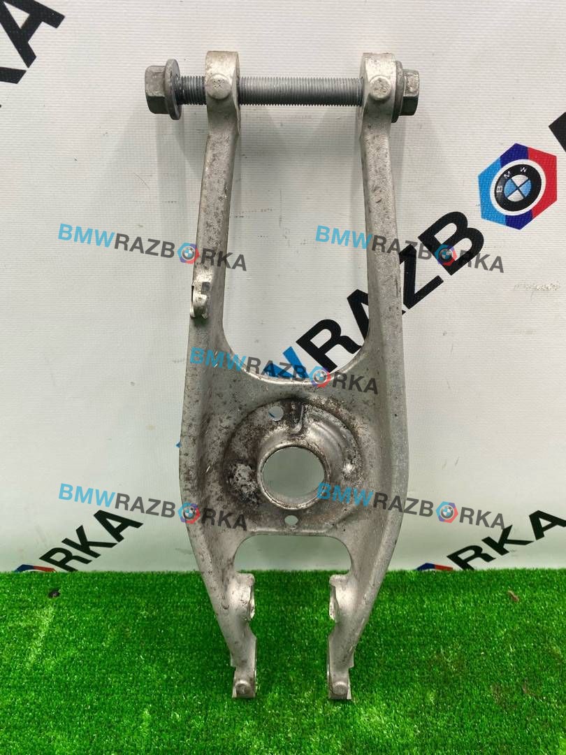 рычаг задний развальный BMW M2 G87 2023, 3.0 л., S58B30A, бензин, МКПП, купе, задний привод, 2284533