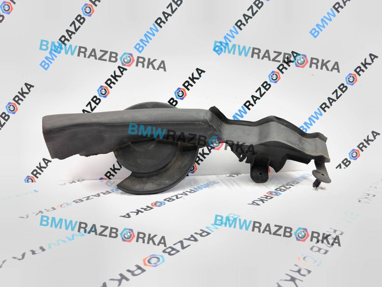 уплотнитель подкапотного пространства BMW 4 серия F32/F33 F33 2016, 3.0 л., B58B30, бензин, АКПП, 475, кабриолет, задний привод, 7255804