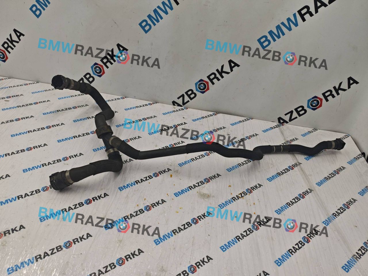 патрубок радиатора BMW M5 F90 2019, 4.4 л., S63 B44 B, бензин, АКПП, c28, седан, полный привод, 8096879, 17128096879