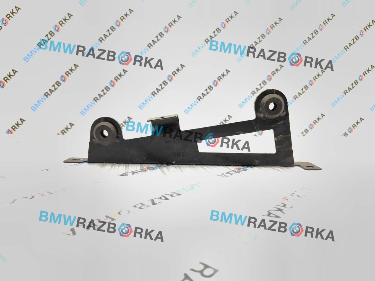 кронштейн радиатора BMW M4 G82/G83 G82 2023, 3.0 л., S58B30A, бензин, купе, полный привод, 8074895
