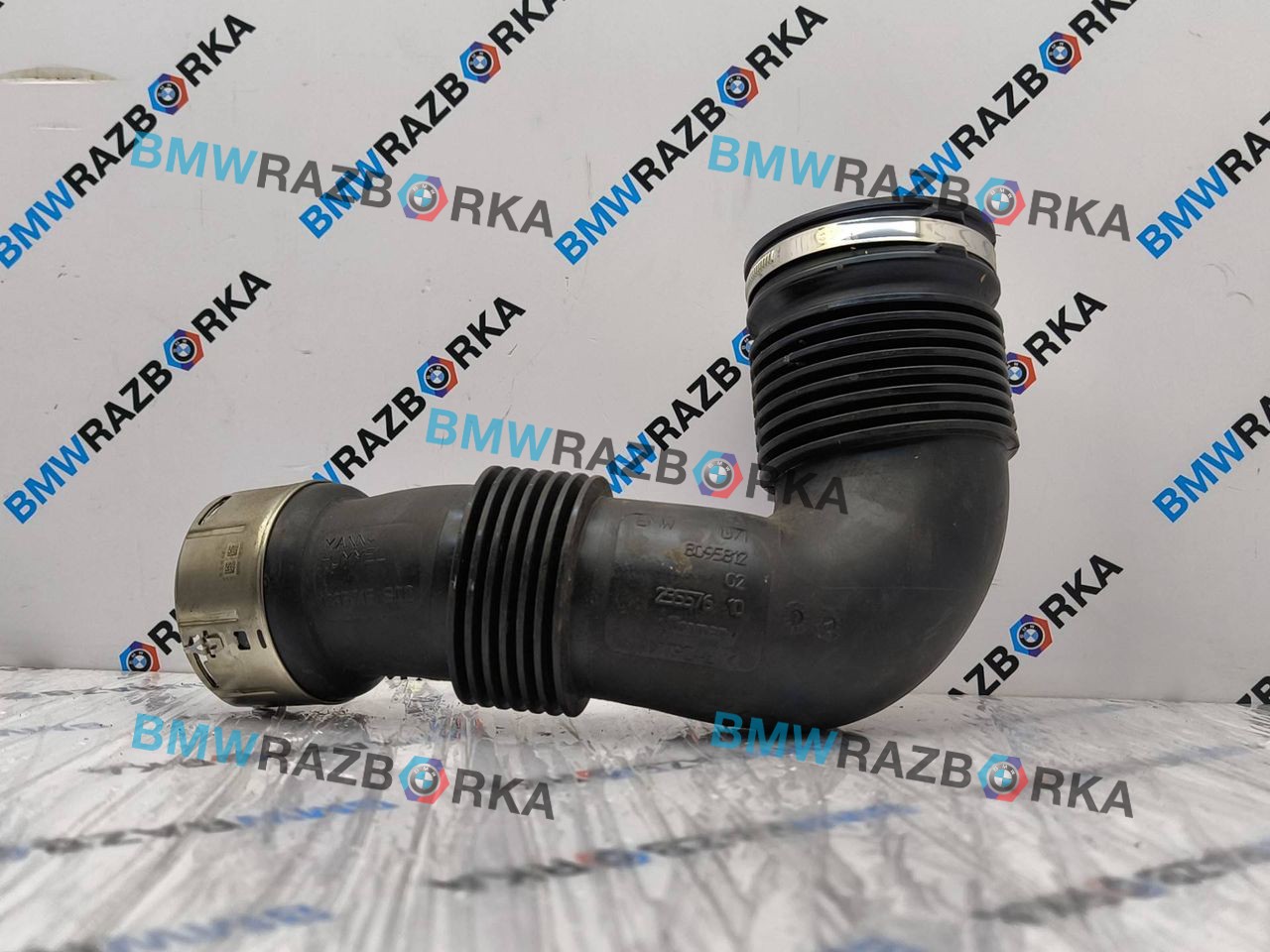патрубок турбины BMW M4 G82/G83 G82 2023, 3.0 л., S58B30A, бензин, купе, полный привод, 13718095812, 8095812