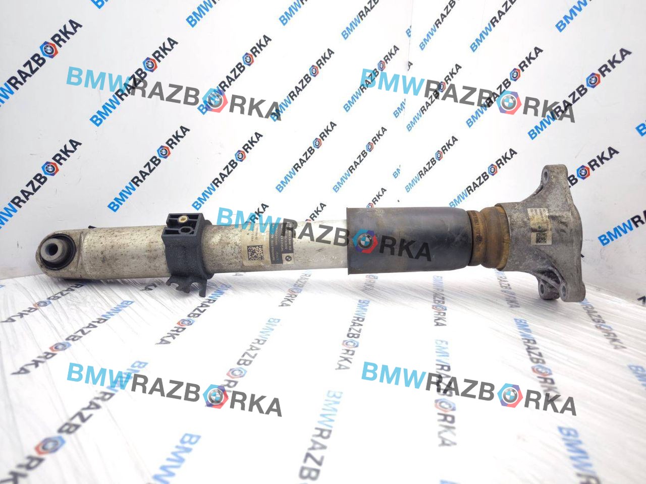 амортизатор задний правый BMW M4 G82/G83 G82 2023, 3.0 л., S58B30A, бензин, купе, полный привод, 31318091380, 8091380