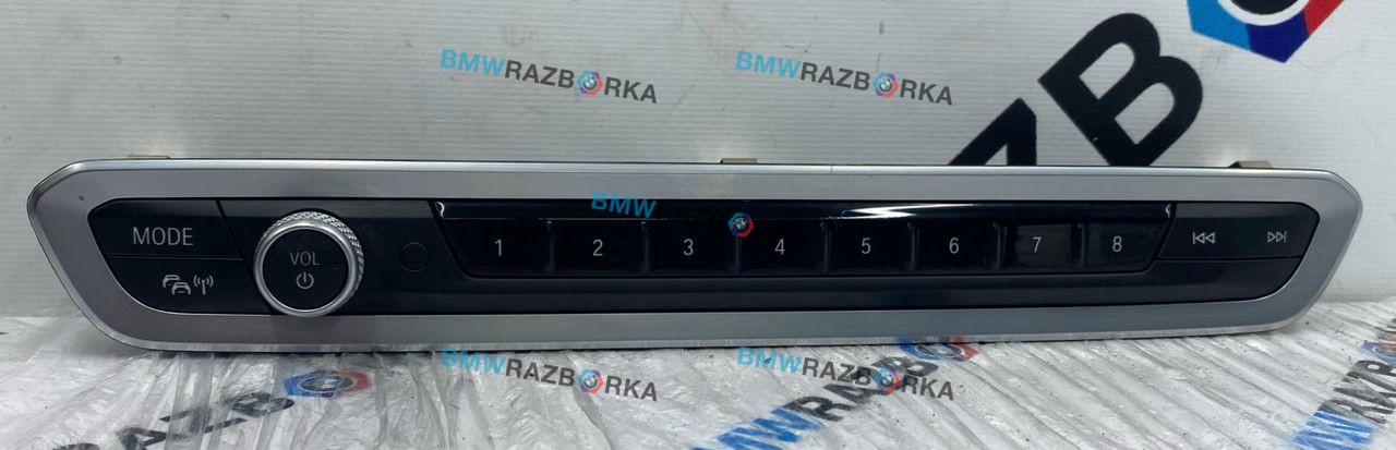 панель управления магнитолой BMW X5 G05 2021, 3.0 л., бензин, АКПП, с27, внедорожник 5 дв., полный привод, правый руль, 61317949327, 7949327