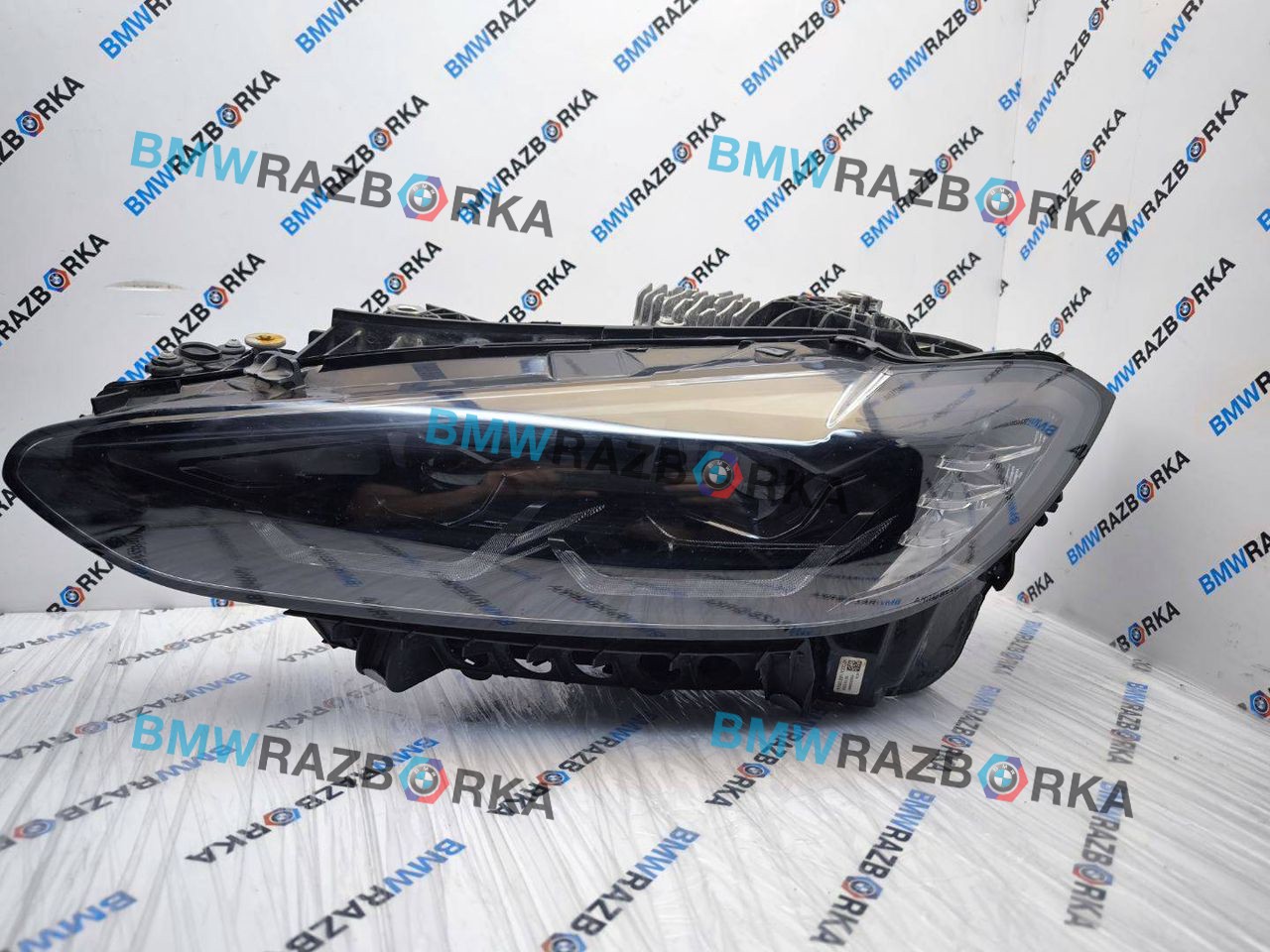 фара левая BMW M4 G82/G83 G82 2023, 3.0 л., S58B30A, бензин, купе, полный привод, 9505111