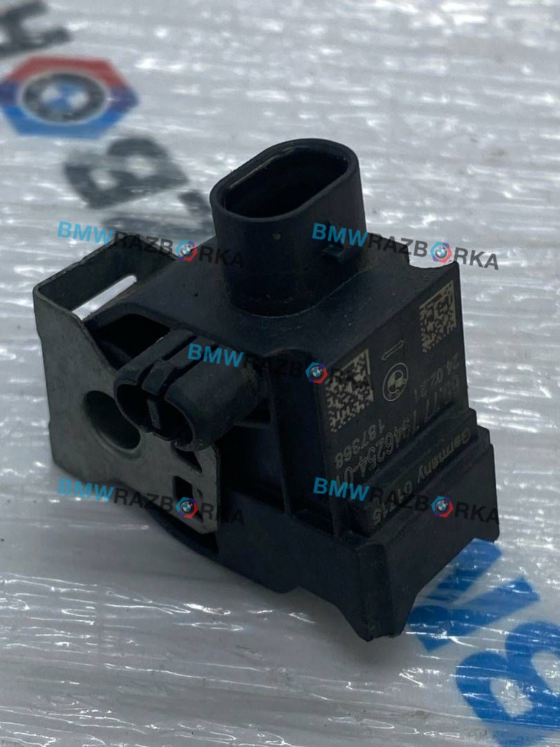 датчик удара BMW X5 G05 2021, 3.0 л., бензин, АКПП, с27, внедорожник 5 дв., полный привод, правый руль, 65777946254, 7946254