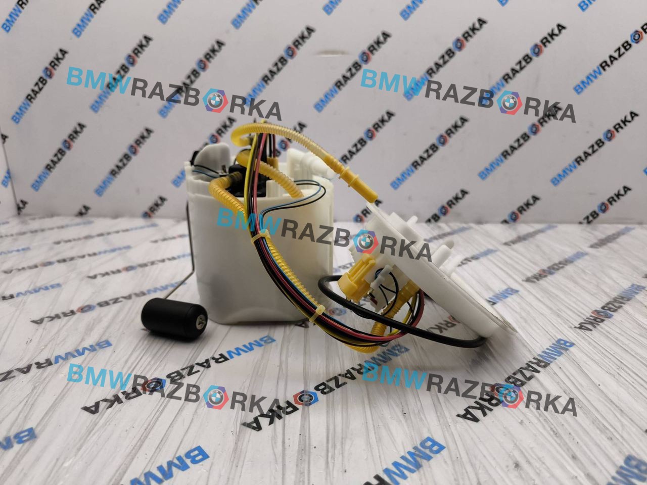 колба в бак BMW M4 G82/G83 G82 2023, 3.0 л., S58B30A, бензин, купе, полный привод, 7934507, 8077484