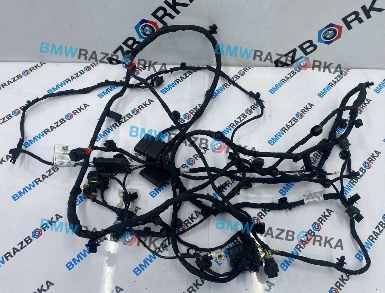 проводка датчиков парковки BMW i7 G70/G71 2024, электро, АКПП, c3z, седан, задний привод, правый руль, 5A756E9, 5A75702, 5A75095, 5A75094