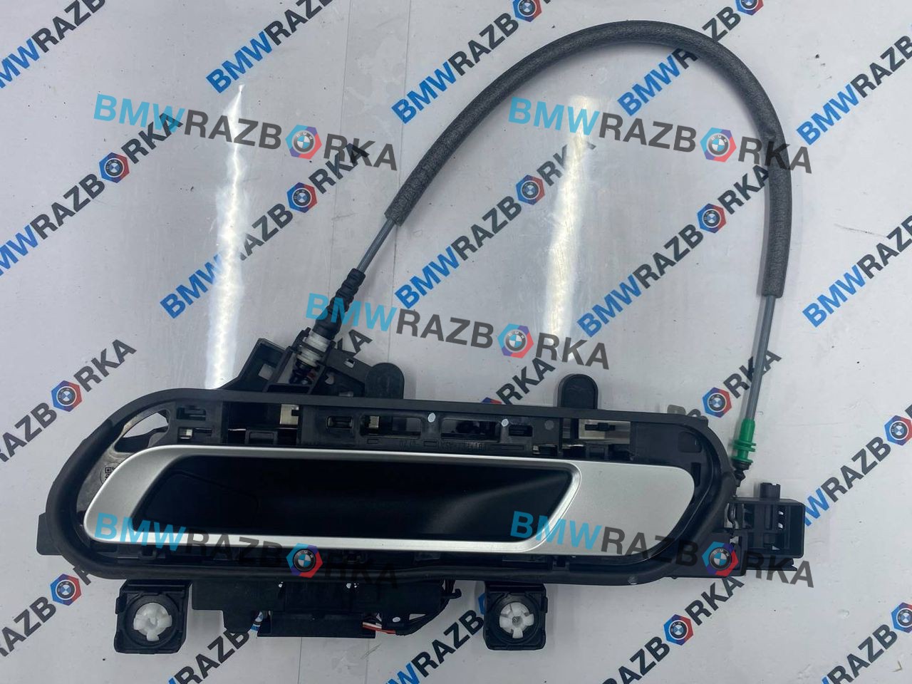 ручка наружная задняя левая BMW i7 G70/G71 2024, электро, АКПП, c3z, седан, задний привод, правый руль, 5A0CAF1