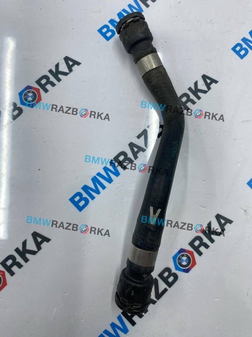 патрубок расширительного бачка BMW i7 G70/G71 2024, электро, АКПП, c3z, седан, задний привод, правый руль, 8573221