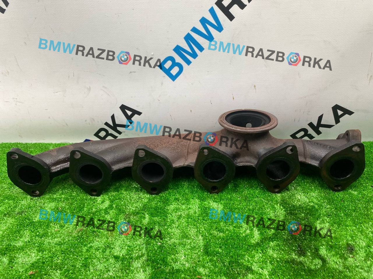 коллектор выпускной BMW 5 серия F07/F10/F11 2011, 3.0 л., N57 D30 A, дизель, АКПП, хетчбэк 5 дв., задний привод, правый руль, 8510293