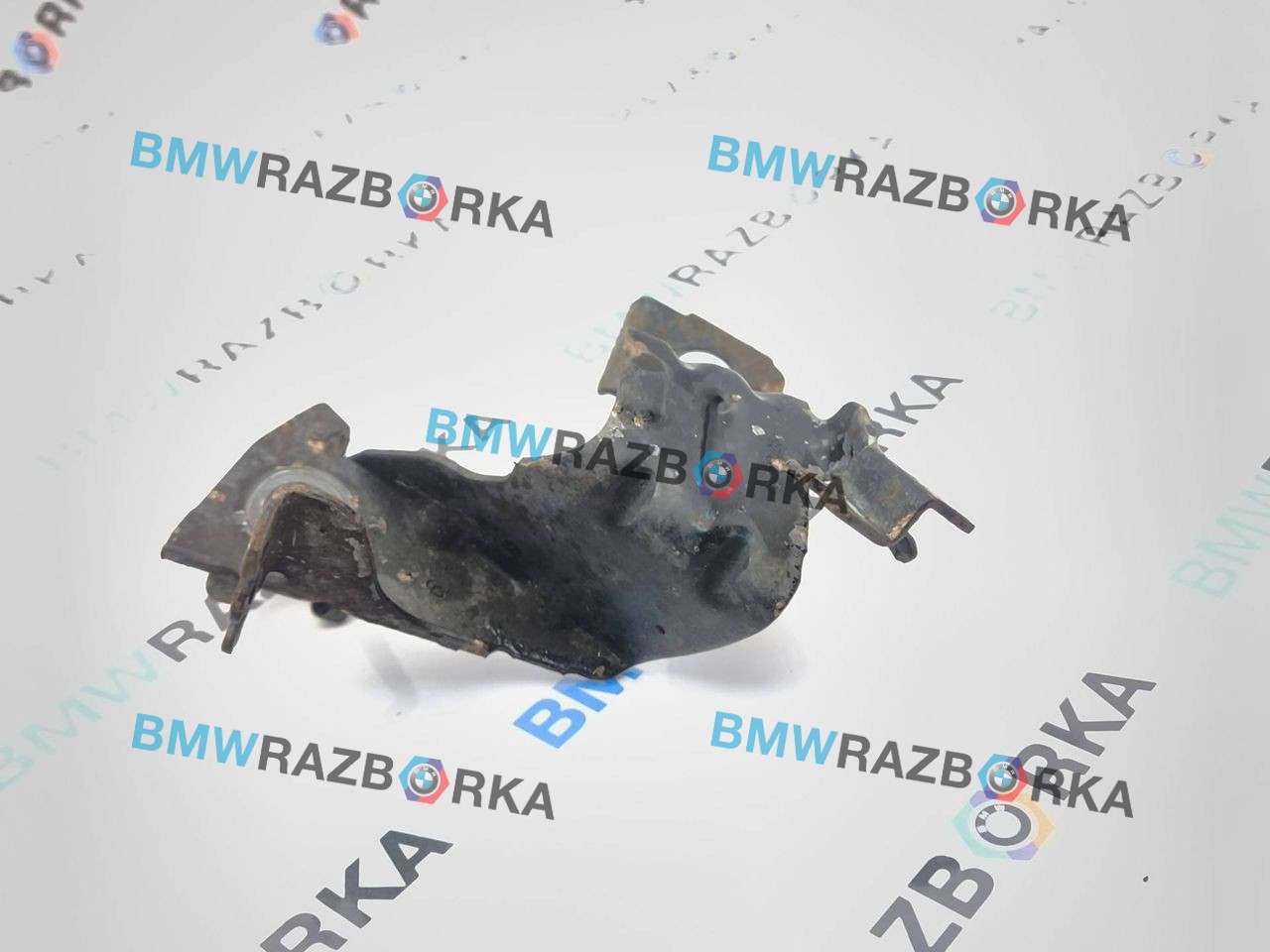 держатель тормозного шланга BMW 4 серия F32/F33 [рестайлинг] F36 2017, 3.0 л., D, N57 D30 B, дизель, АКПП, a300, хетчбэк 5 дв., полный привод, правый руль, 6792256
