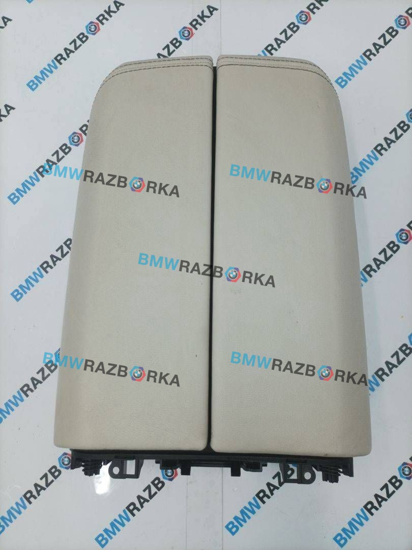 подлокотник BMW X5 G05 2021, 3.0 л., бензин, АКПП, с27, внедорожник 5 дв., полный привод, правый руль, 9399778, 9399802