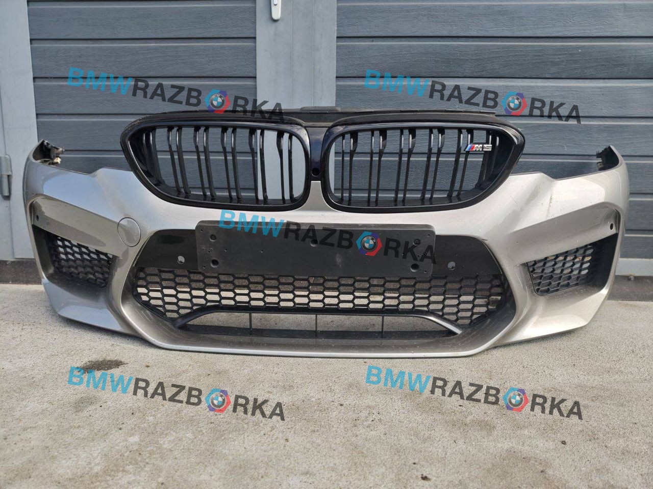 бампер передний BMW M5 F90 2019, 4.4 л., S63 B44 B, бензин, АКПП, c28, седан, полный привод