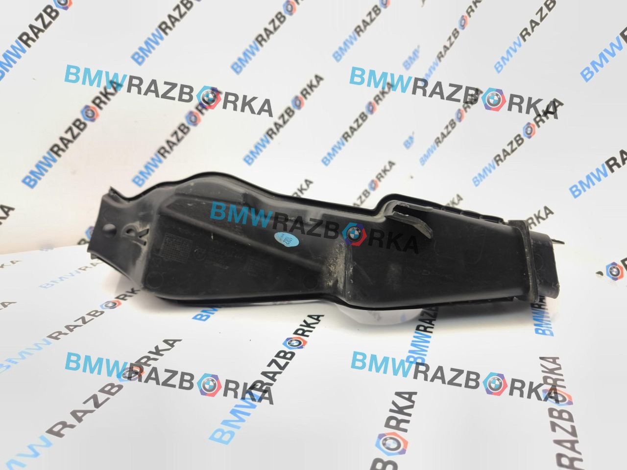 водосток капота правый Toyota Supra 5 поколение A90 A90 2019, 3.0 л., бензин, АКПП, d05, купе, задний привод, 51717454444, 7454444