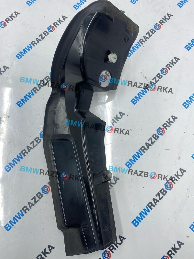 водосток крышки багажника BMW X7 G07 2019, 3.0 л., B57 D30 C, дизель, АКПП, 475, внедорожник 5 дв., полный привод, 7451768