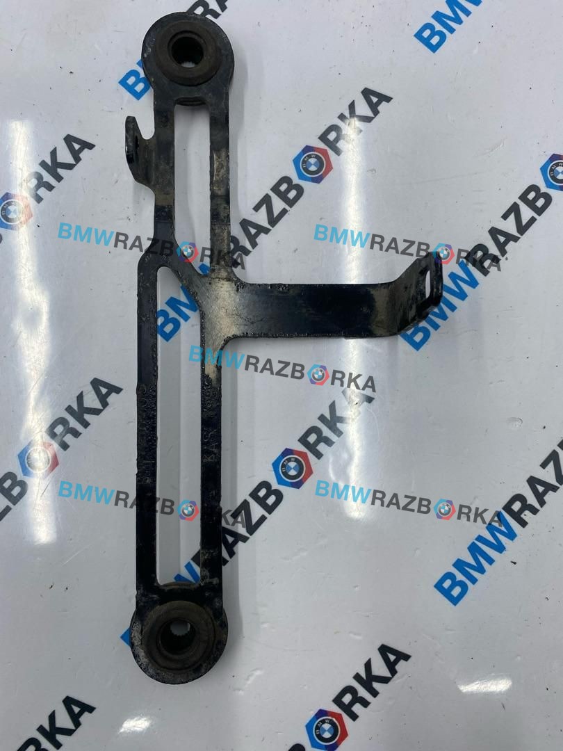 кронштейн радиатора BMW X7 G07 2019, 3.0 л., B57 D30 C, дизель, АКПП, 475, внедорожник 5 дв., полный привод, 7421776